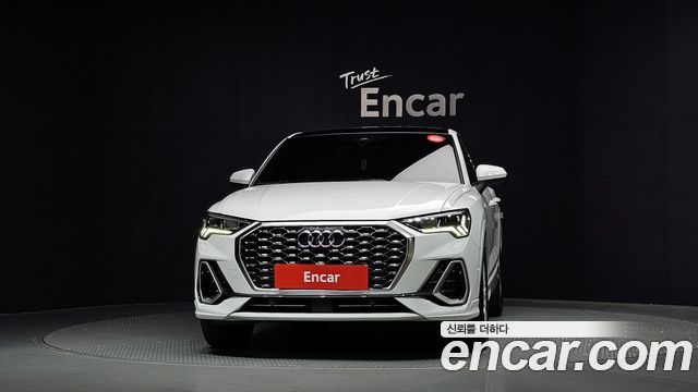 Audi Q3 (F3) 35 TDI Premium Sportback 2022 — фото 3