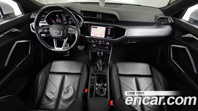 Audi Q3 (F3) 35 TDI Premium Sportback 2022 — фото 7