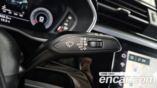 Audi Q3 (F3) 35 TDI Premium Sportback 2022 — фото 18