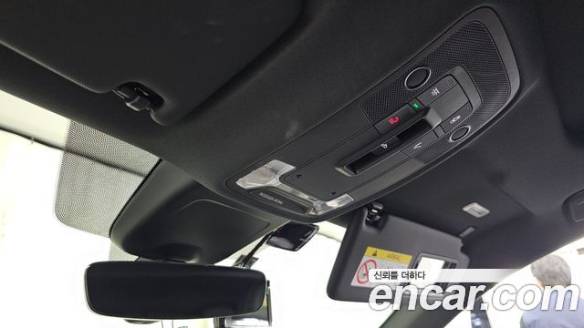Audi Q3 (F3) 35 TDI Premium Sportback 2022 — фото 32
