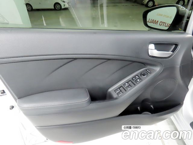 Kia K3 Trendy Style 2018 — фото 17