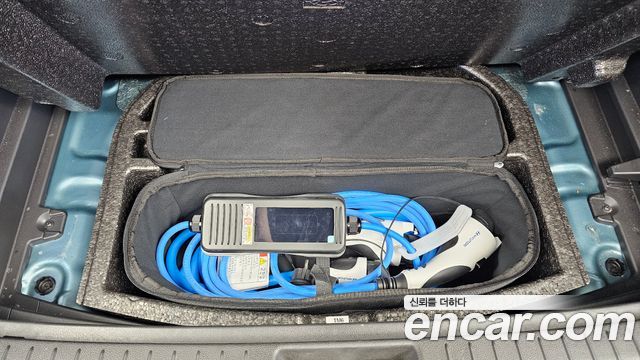 Hyundai Kona Electric Premium 2019 — фото 19