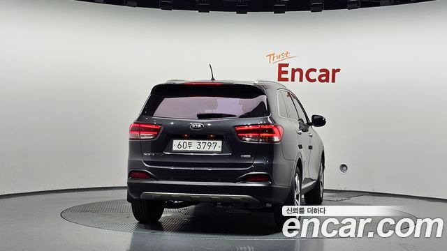 Kia Sorento Diesel 2.0 2WD Prestige 2015 — фото 4