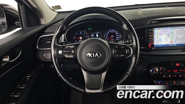 Kia Sorento Diesel 2.0 2WD Prestige 2015 — фото 13