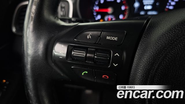 Kia Sorento Diesel 2.0 2WD Prestige 2015 — фото 28