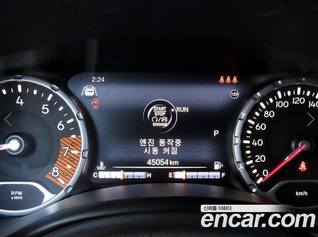 Jeep Renegade 2.4 80th Edition AWD 2021 — фото 9