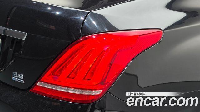 Genesis EQ900 3.8 GDI AWD Premium Luxury 2018 — фото 29