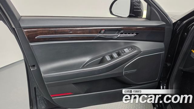 Genesis EQ900 3.8 GDI AWD Premium Luxury 2018 — фото 30