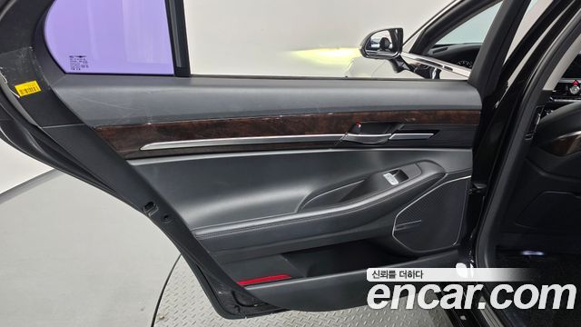 Genesis EQ900 3.8 GDI AWD Premium Luxury 2018 — фото 31