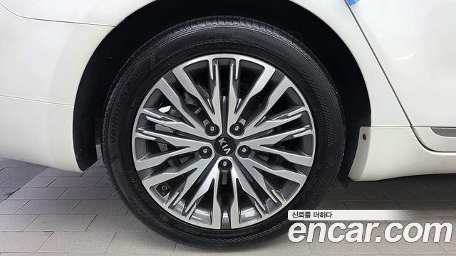 Kia K7 Premier 2.5 GDI Noblesse 2020 — фото 5
