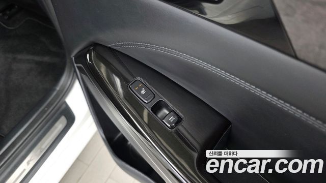 Kia K7 Premier 2.5 GDI Noblesse 2020 — фото 19