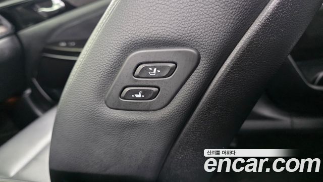 Kia K7 Premier 2.5 GDI Noblesse 2020 — фото 33