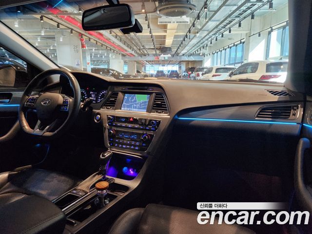 Hyundai Sonata Hybrid (LF) 2.0 HEV Modern 2015 — фото 9