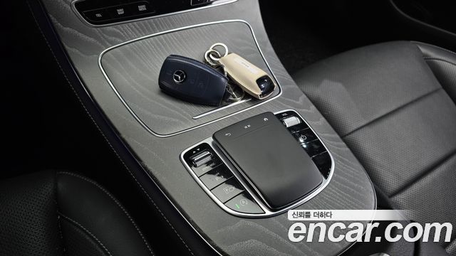 Mercedes-Benz E-Class (W213) E350 4MATIC Exclusive 2023 — фото 9