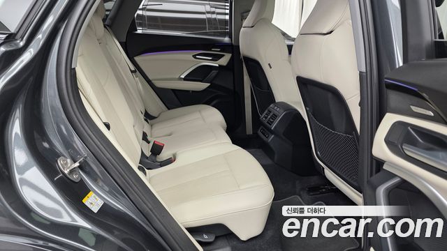 Audi Q5 (80A) 40 TFSI Quattro Sportback S Line 2025 — фото 11