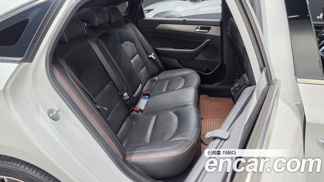 Hyundai Sonata (LF) 2.0 Turbo Exclusive 2015 — фото 12