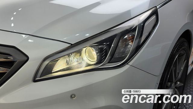 Hyundai Sonata (LF) 2.0 Turbo Exclusive 2015 — фото 22