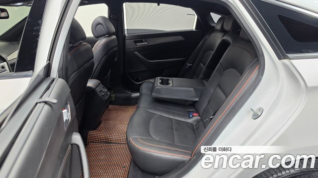 Hyundai Sonata (LF) 2.0 Turbo Exclusive 2015 — фото 26