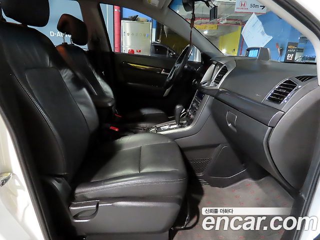 Chevrolet Captiva 2WD LT Premium 2015 — фото 17