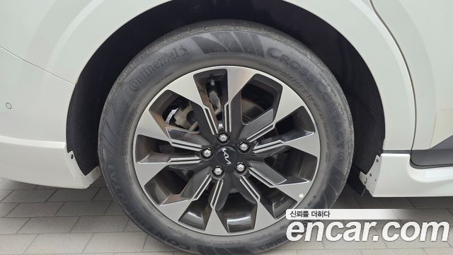 Kia Carnival (IV) Gasoline 7-seater Limousine(Special vehicle) 2023 — фото 5