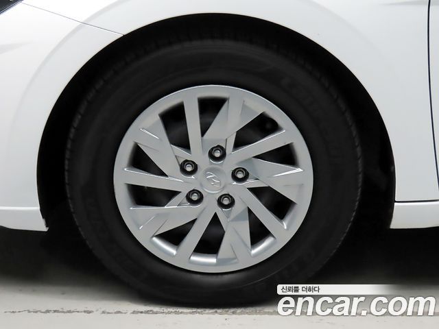 Hyundai Avante (CN7) 1.6 Smart 2021 — фото 5
