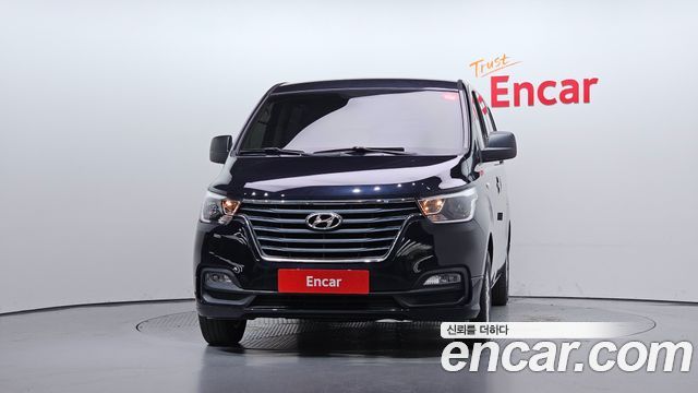 Hyundai Grand Starex Van 5-Seater Smart 2020 — фото 3