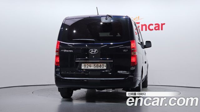 Hyundai Grand Starex Van 5-Seater Smart 2020 — фото 4