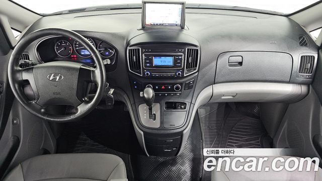 Hyundai Grand Starex Van 5-Seater Smart 2020 — фото 7