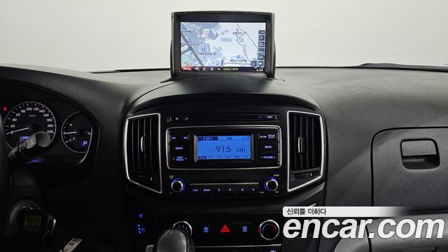 Hyundai Grand Starex Van 5-Seater Smart 2020 — фото 14