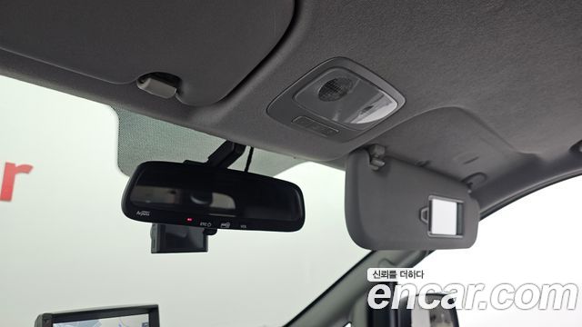 Hyundai Grand Starex Van 5-Seater Smart 2020 — фото 20