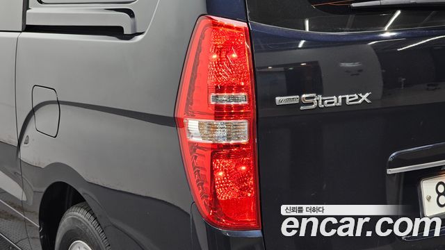 Hyundai Grand Starex Van 5-Seater Smart 2020 — фото 23