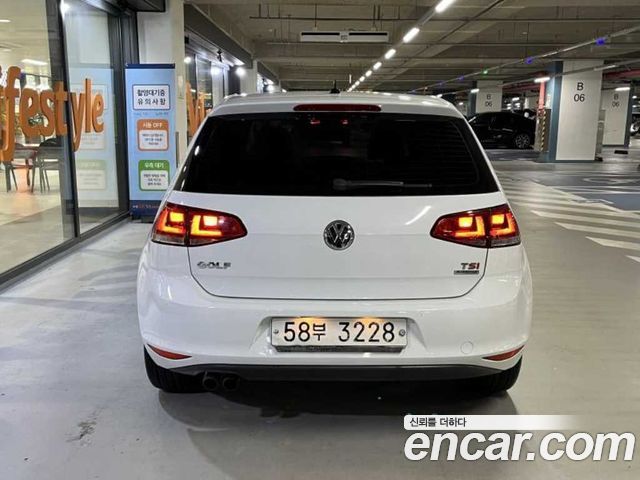 Volkswagen Golf (VII) 1.4 TSI Premium 2014 — фото 4