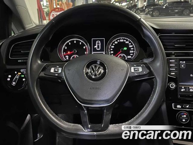 Volkswagen Golf (VII) 1.4 TSI Premium 2014 — фото 6