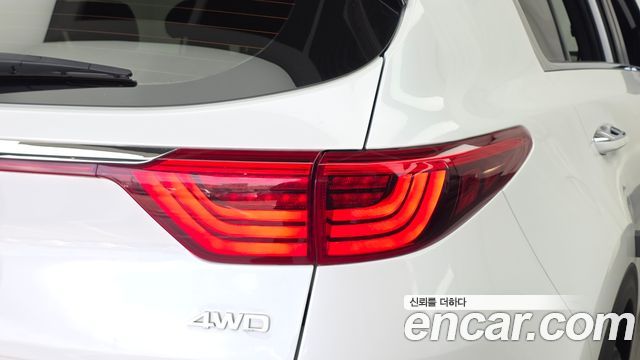 Kia Sportage (IV) Diesel 2.0 4WD Noblesse Special 2016 — фото 23