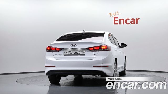 Hyundai Avante (AD) 1.6 GDI Value Plus 2018 — фото 4