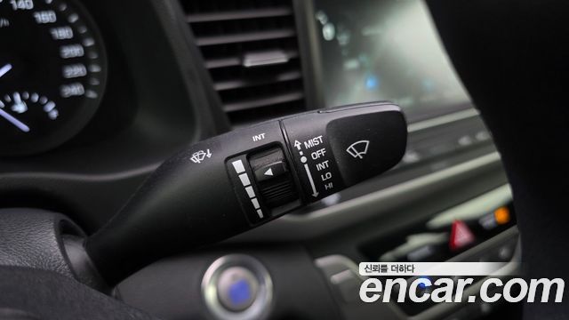 Hyundai Avante (AD) 1.6 GDI Value Plus 2018 — фото 22
