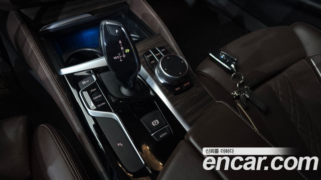BMW 5 Series (G30) 530i xDrive Luxury Plus 2018 — фото 9