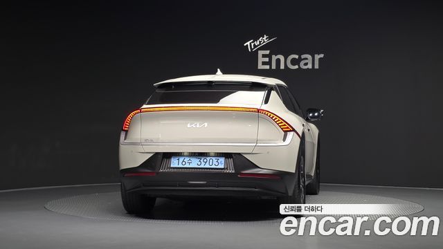 Kia EV6 Long Range Air 2022 — фото 4