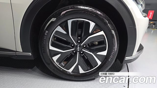 Kia EV6 Long Range Air 2022 — фото 5