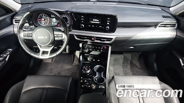 Kia K5 (III) 2.0 Trendy 2023 — фото 7