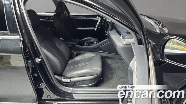 Kia K5 (III) 2.0 Trendy 2023 — фото 10