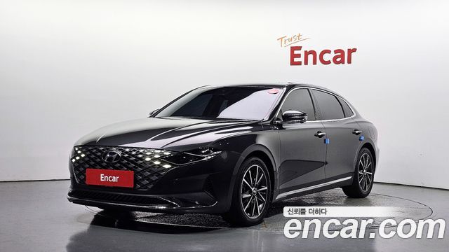 Hyundai Grandeur (IG) 2.5 Le Blanc