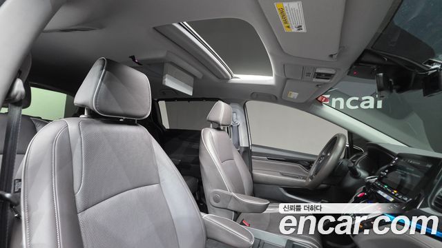 Honda Odyssey 3.5 5th 2023 — фото 20