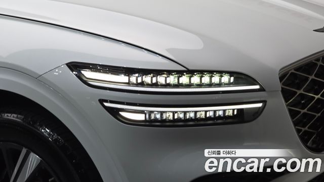 Genesis GV70 2.5T Gasoline AWD 2025 — фото 28