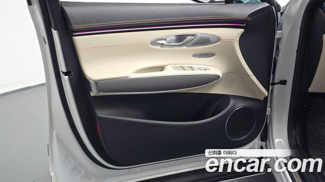 Genesis GV70 2.5T Gasoline AWD 2025 — фото 30