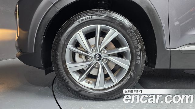 Hyundai Santa Fe (TM) Diesel 2.0 2WD Exclusive 2019 — фото 5