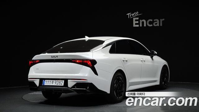 Kia K5 (III) 1.6 Turbo Prestige 2025 — фото 2