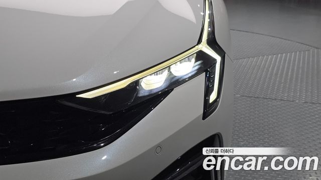 Kia K5 (III) 1.6 Turbo Prestige 2025 — фото 22