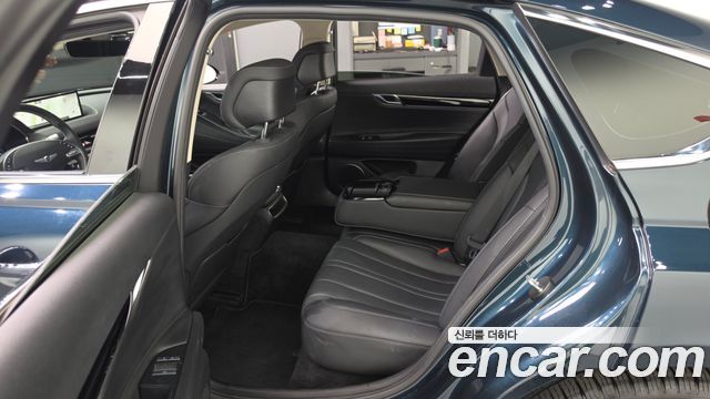 Genesis G80 (RG3) Gasoline 2.5 Turbo AWD 2022 — фото 11