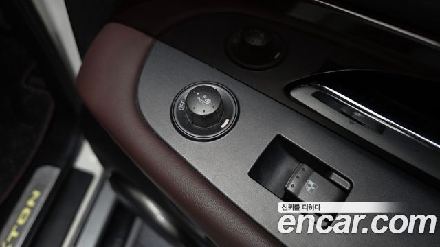 KG Mobility (SsangYong) Super Rexton 4WD RX4 Brown Edition 2011 — фото 19